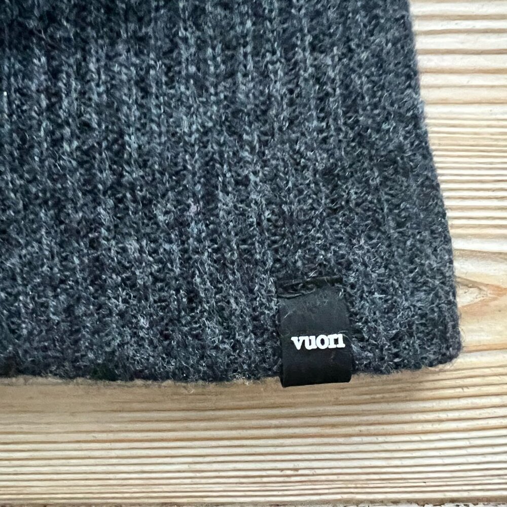 Vuori Cozy Cashmere Knit Beanie hat – Charcoal Gray – NWT - Picture 6 of 6
